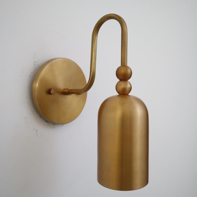 Handcrafted Raw Brass Wall Lamp – Modern Bell-Style Sconce with Sculptural