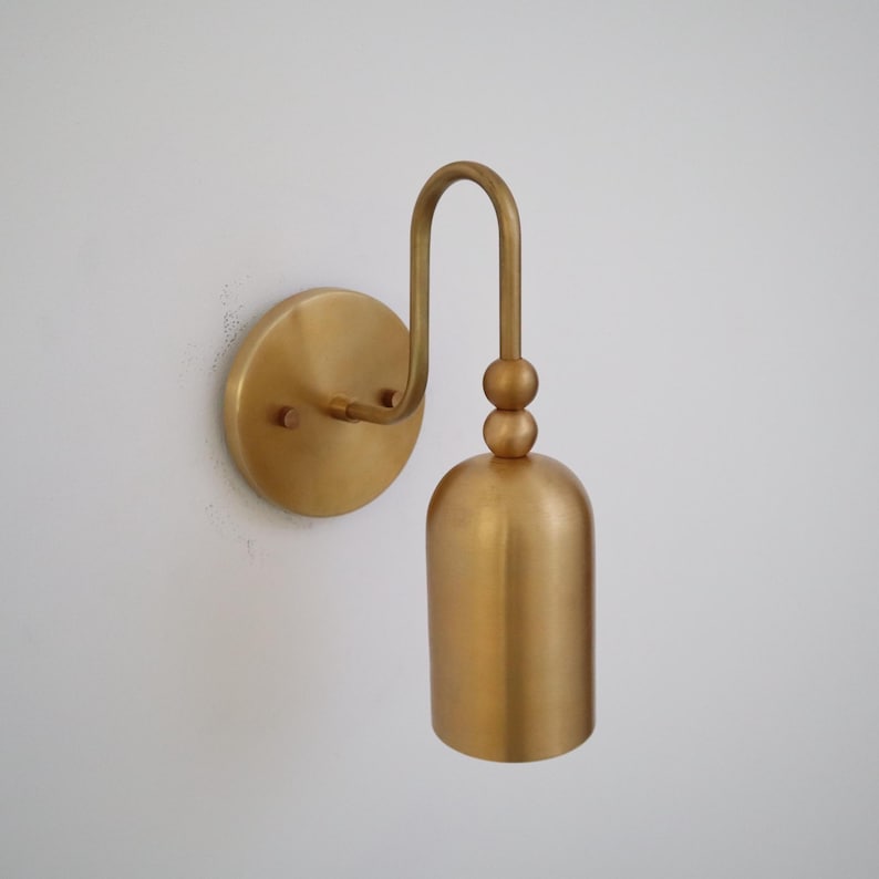 Handcrafted Raw Brass Wall Lamp – Modern Bell-Style Sconce with Sculptural