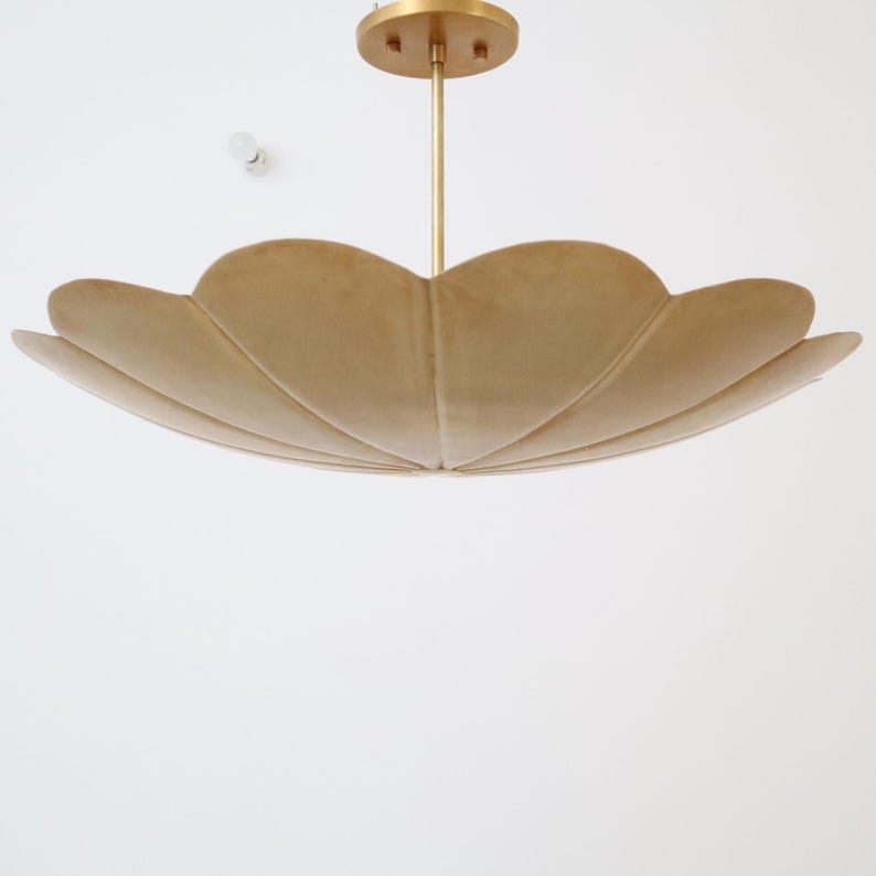 Handcrafted Petal Brass Pendant Light – Large Floral Ceiling Fixture in Raw Brass